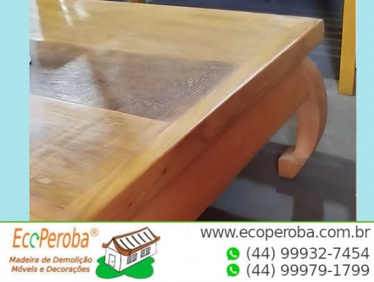 2 Mesa de centro com pernas curvas em Diamante do Norte 2_Mesa_de_centro_com_pernas_curvas_202.jpg